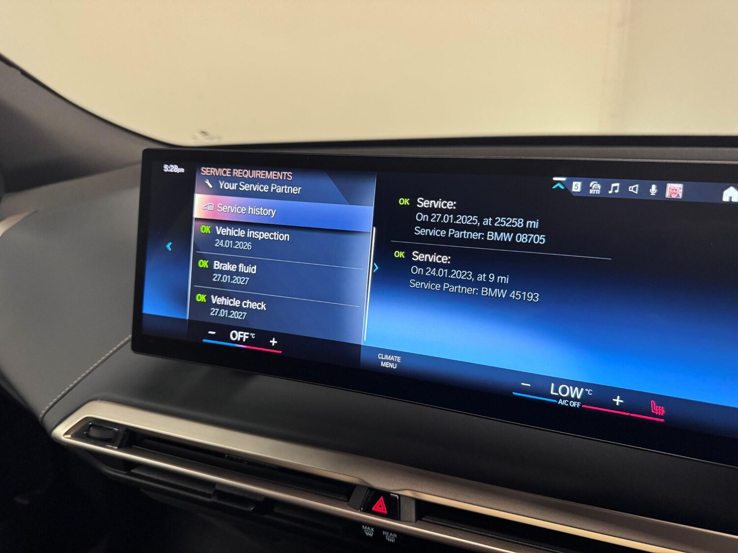 Used BMW iX 2023 for sale - 76389167: Photo 46