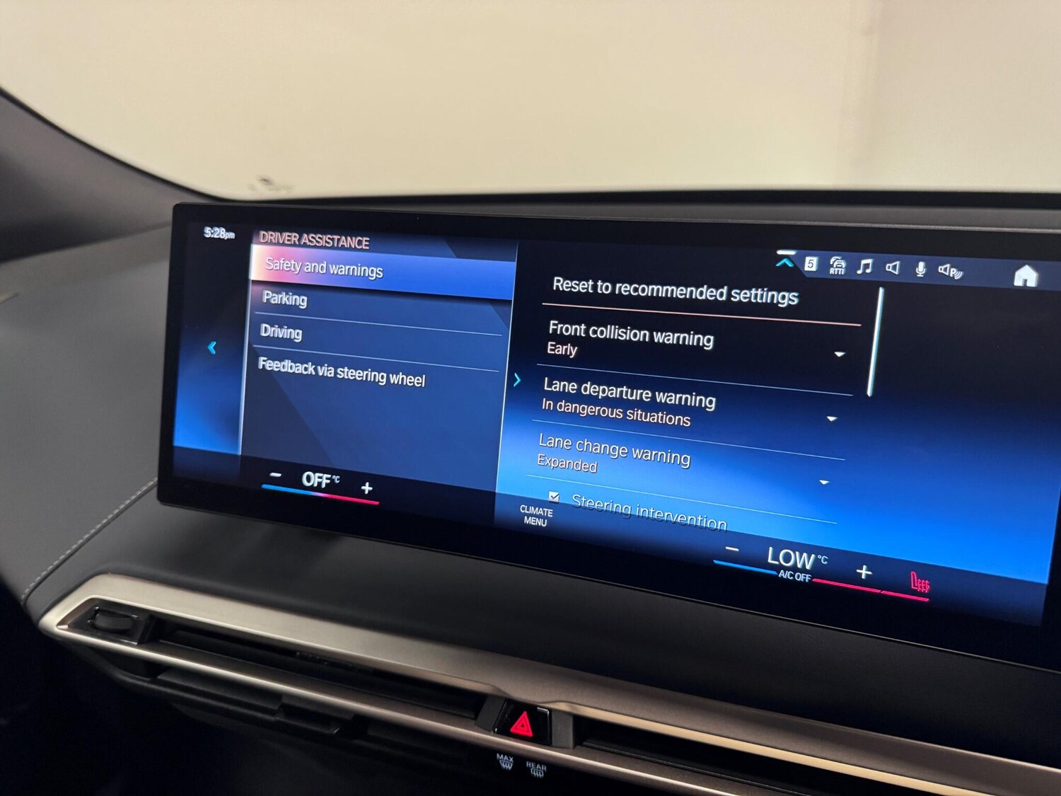 Used BMW iX 2023 for sale - 76389167: Photo 48