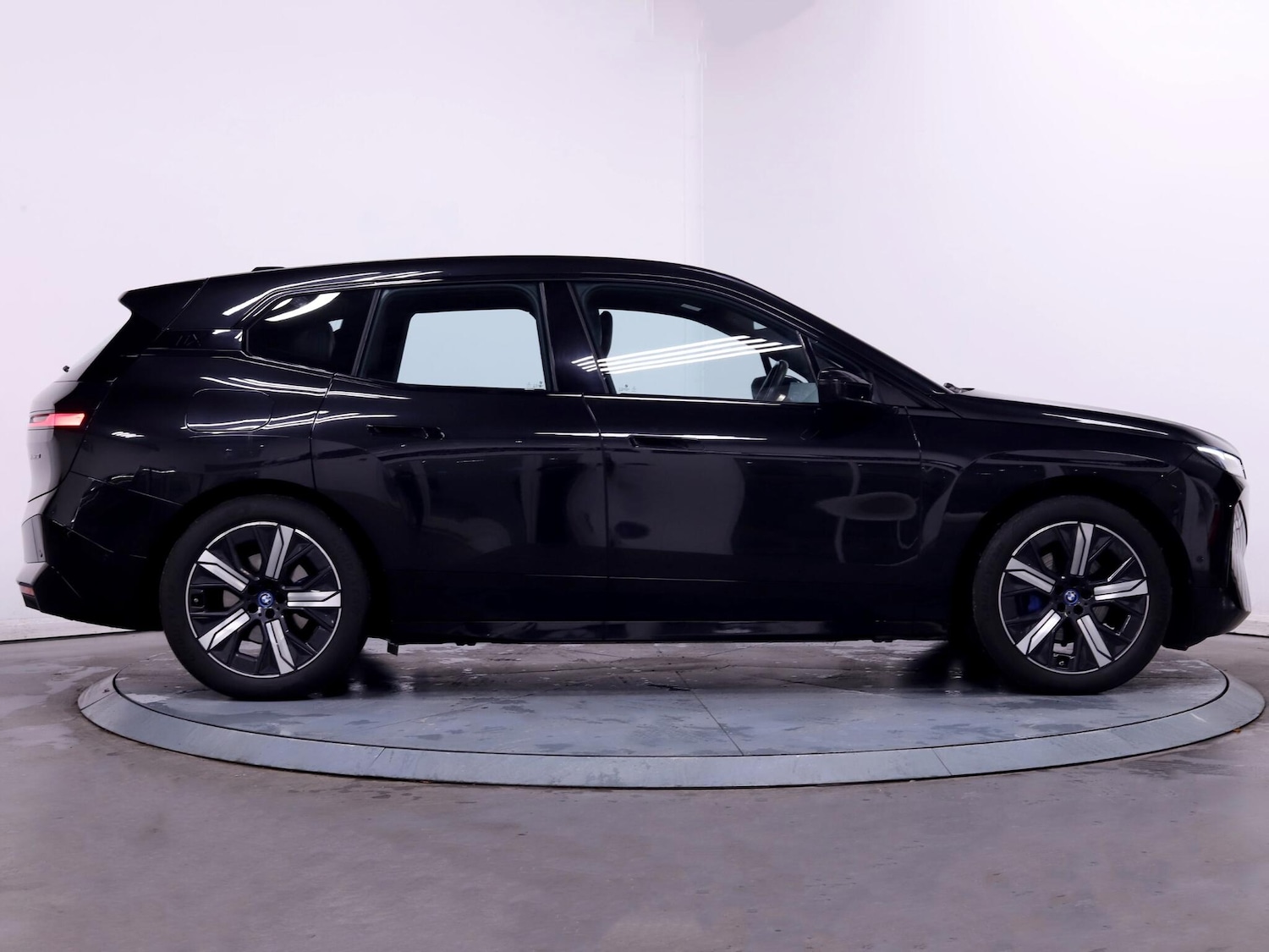 Used BMW iX 2023 for sale - 76389167: Photo 8