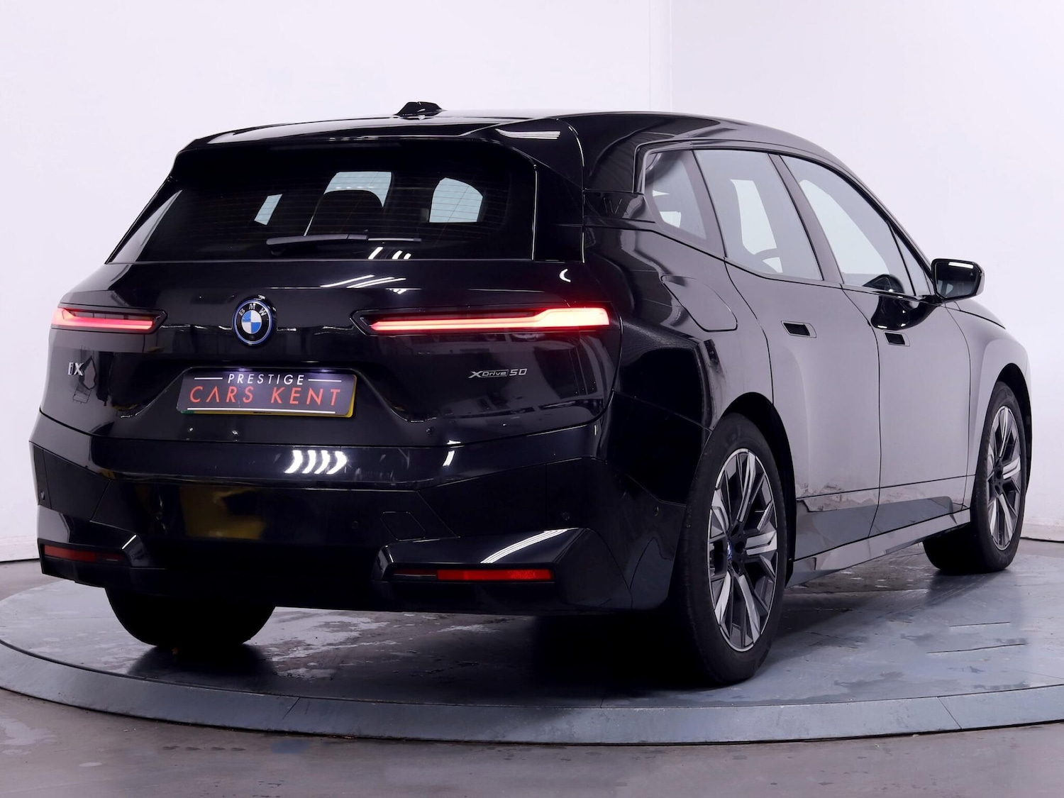 Used BMW iX 2023 for sale - 76389167: Photo 9