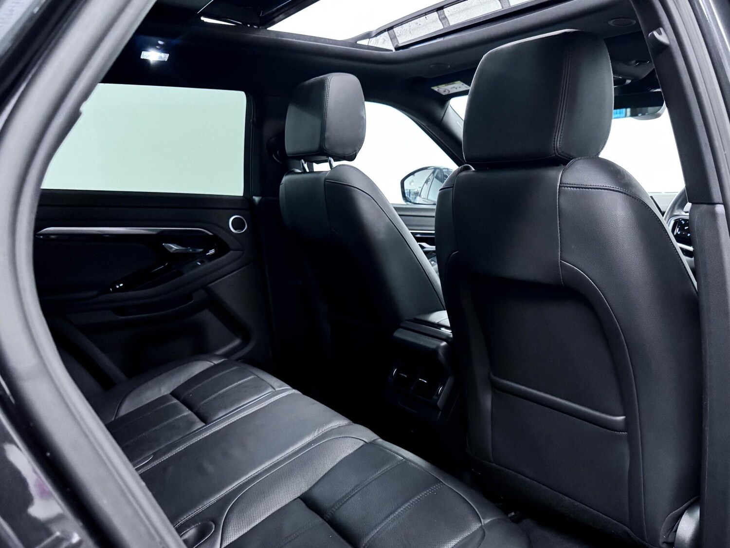 Used Land Rover Range Rover Evoque 2022 for sale - 77993586: Photo 27