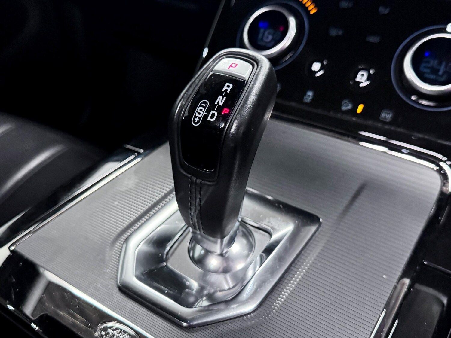 Used Land Rover Range Rover Evoque 2022 for sale - 77993586: Photo 32