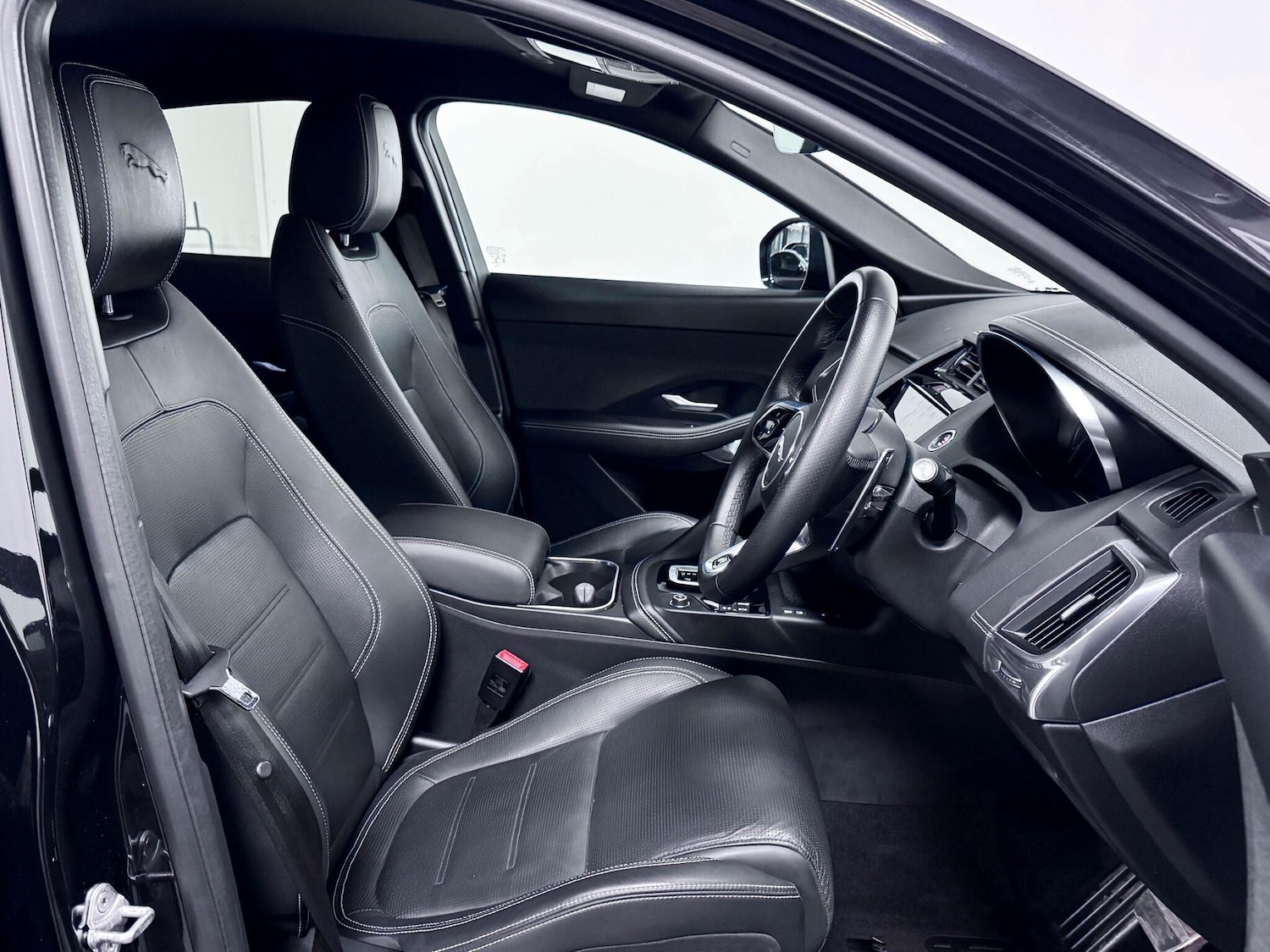 Used Jaguar E-Pace 2022 for sale - 77254672: Photo 22