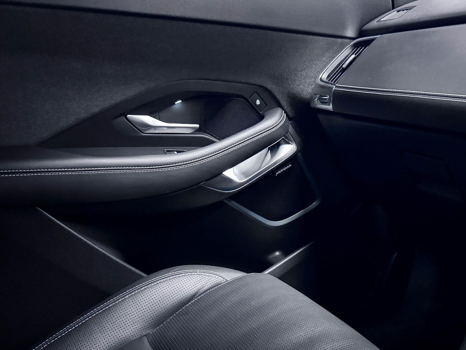 Used Jaguar E-Pace 2022 for sale - 77254672: Photo 29