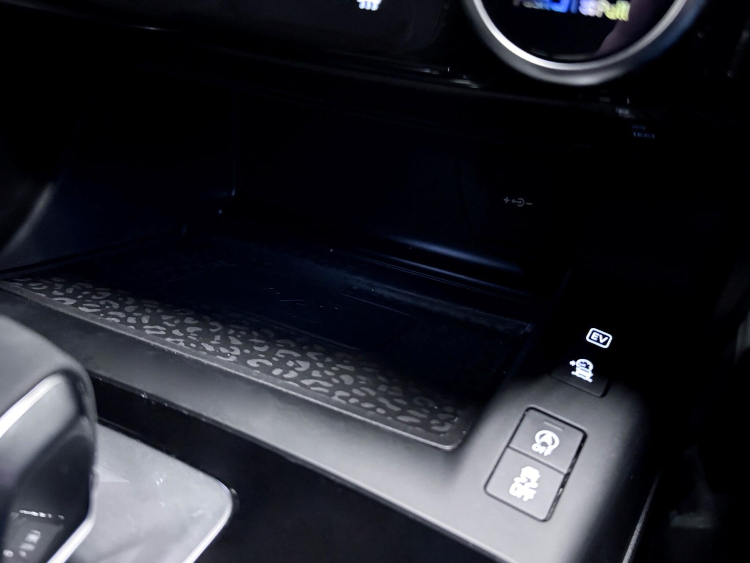 Used Jaguar E-Pace 2022 for sale - 77254672: Photo 32