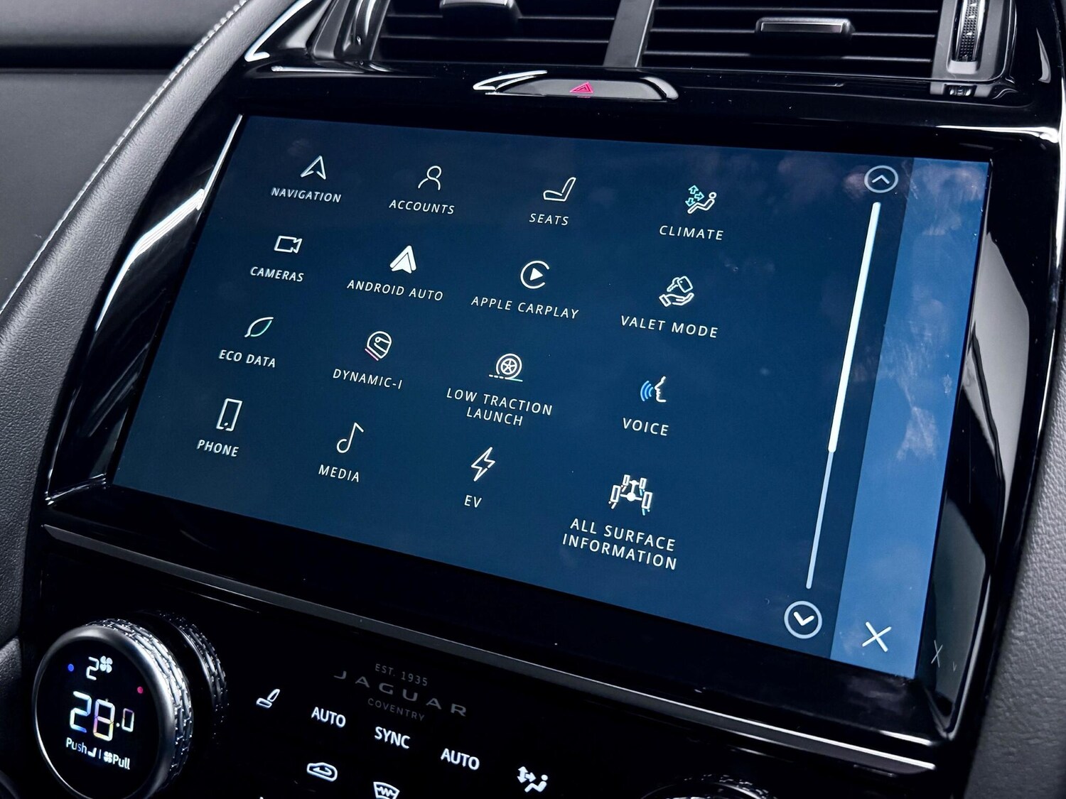 Used Jaguar E-Pace 2022 for sale - 77254672: Photo 39