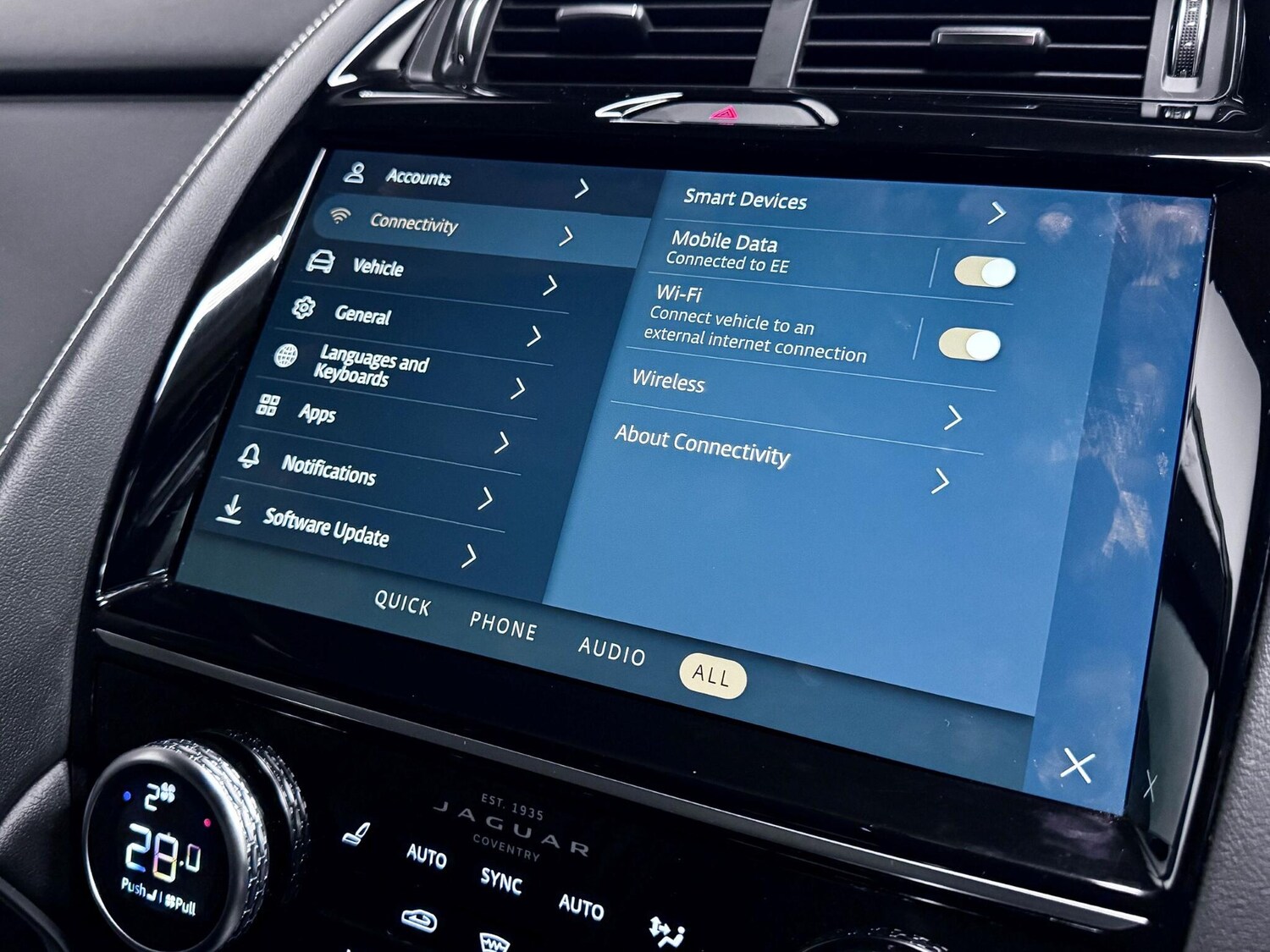 Used Jaguar E-Pace 2022 for sale - 77254672: Photo 43