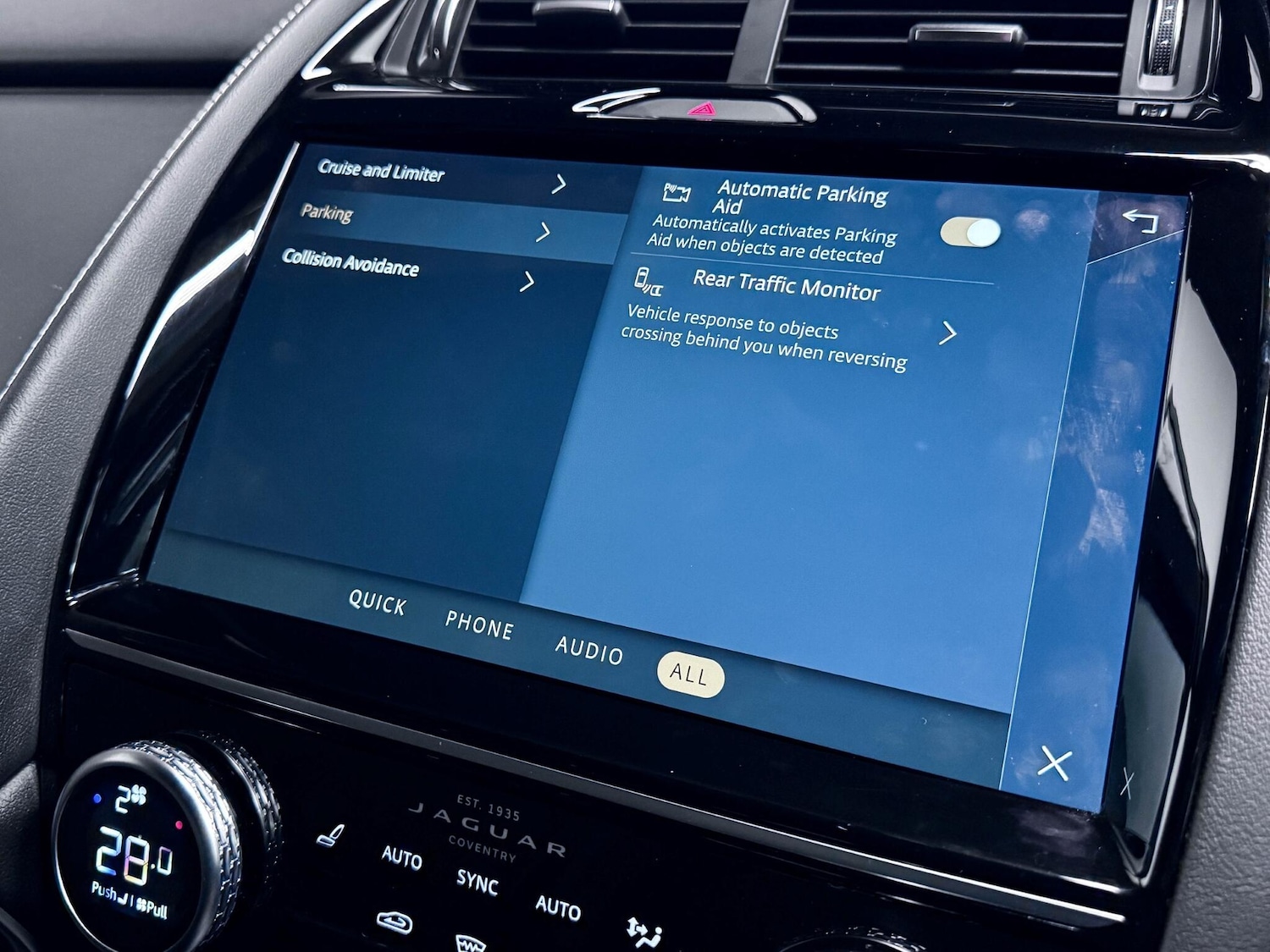 Used Jaguar E-Pace 2022 for sale - 77254672: Photo 46