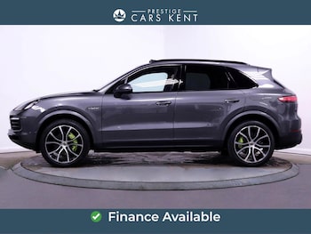 Used Porsche Cayenne 2021 for sale - 77970152: Photo