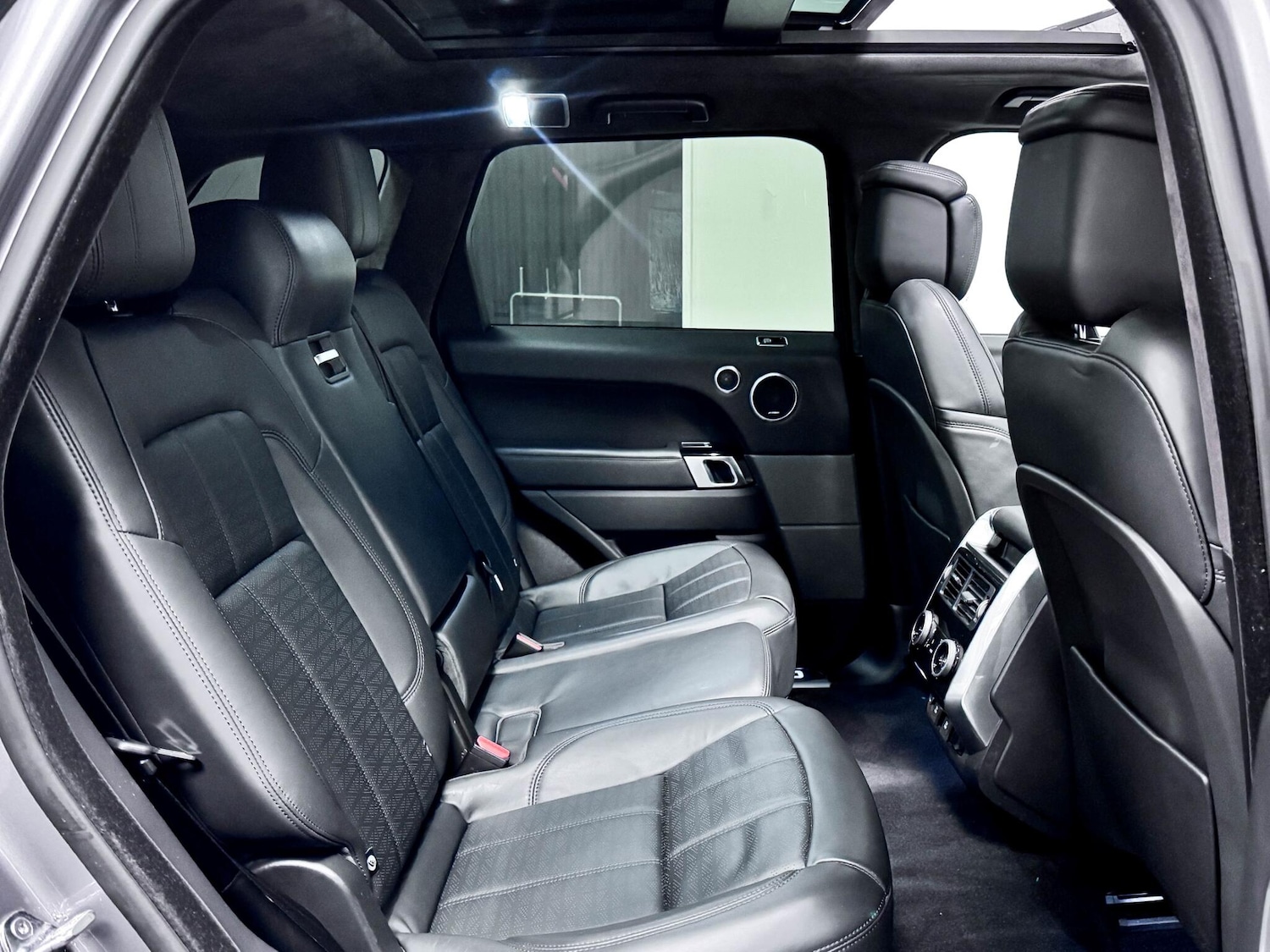 Used Land Rover Range Rover Sport 2020 for sale - 77359053: Photo 35