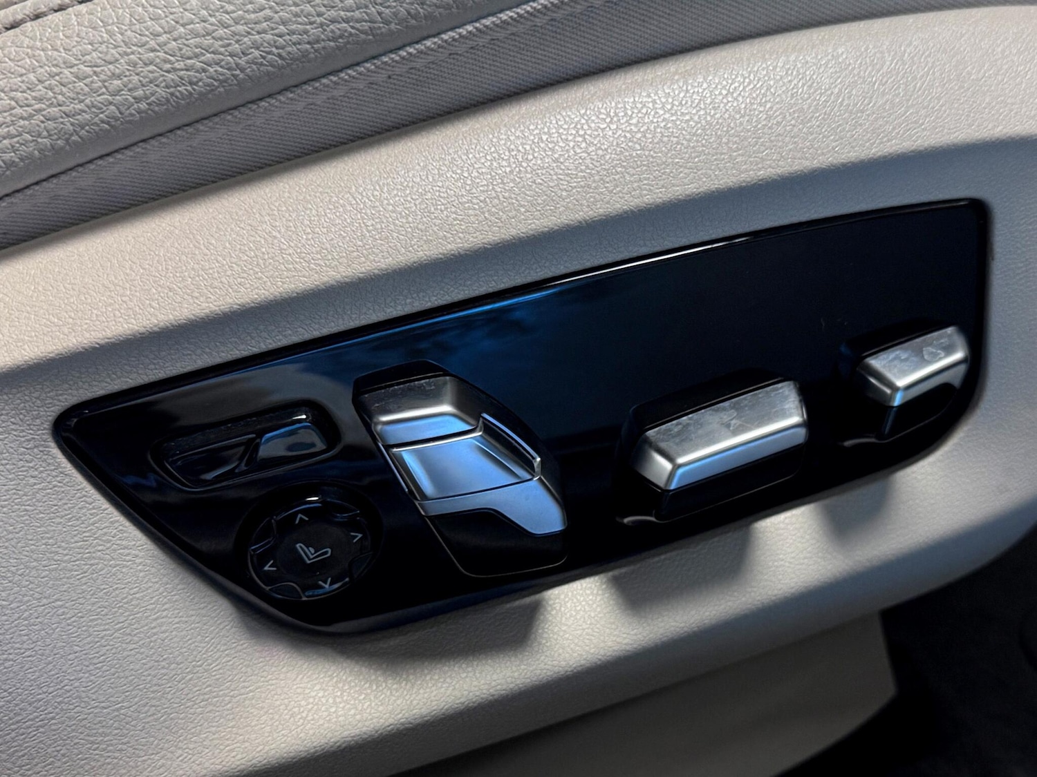 Used BMW 5 Series 2020 for sale - 77109085: Photo 22