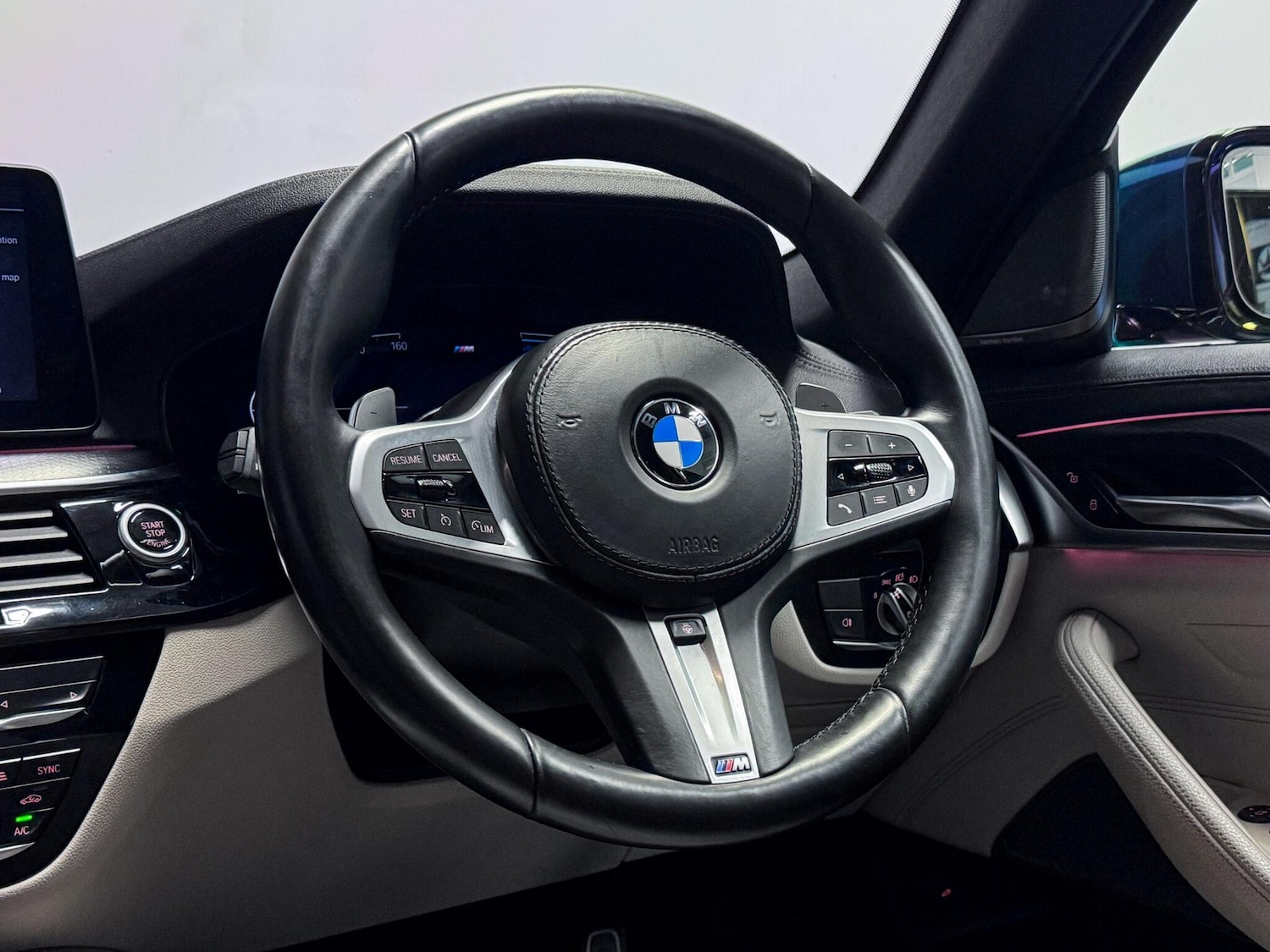 Used BMW 5 Series 2020 for sale - 77109085: Photo 35