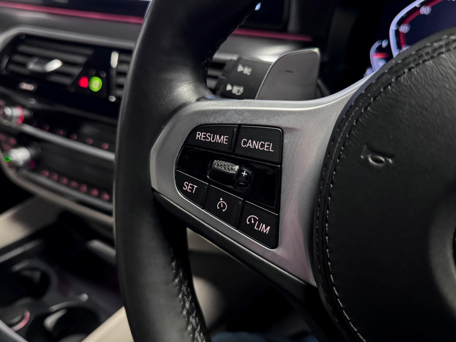 Used BMW 5 Series 2020 for sale - 77109085: Photo 38