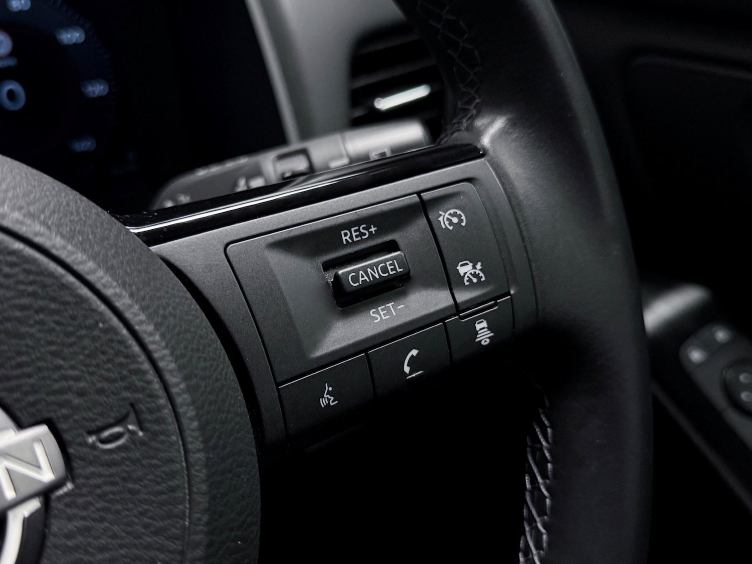 Used Nissan Qashqai for sale - 77175182: Photo 33