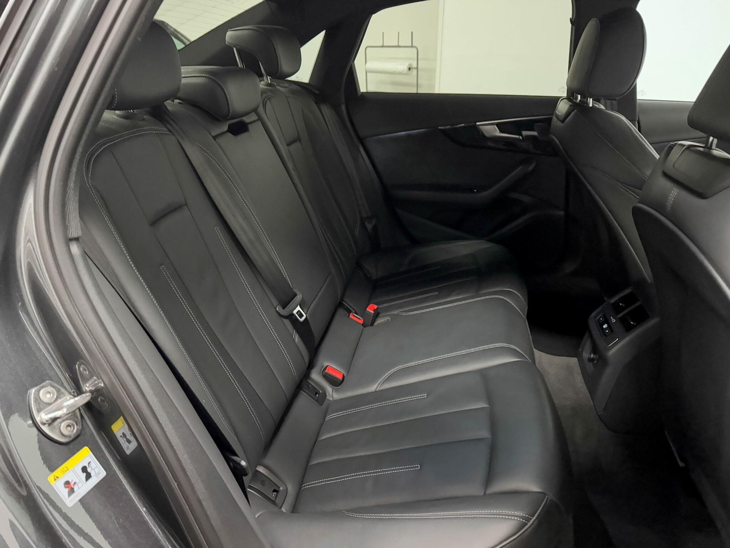 Used Audi A4 2022 for sale - 76013631: Photo 22