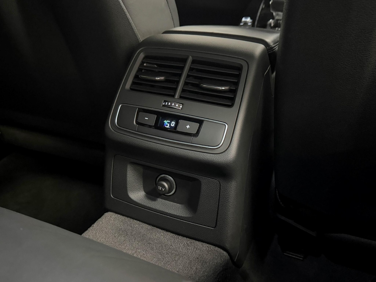 Used Audi A4 2022 for sale - 76013631: Photo 23
