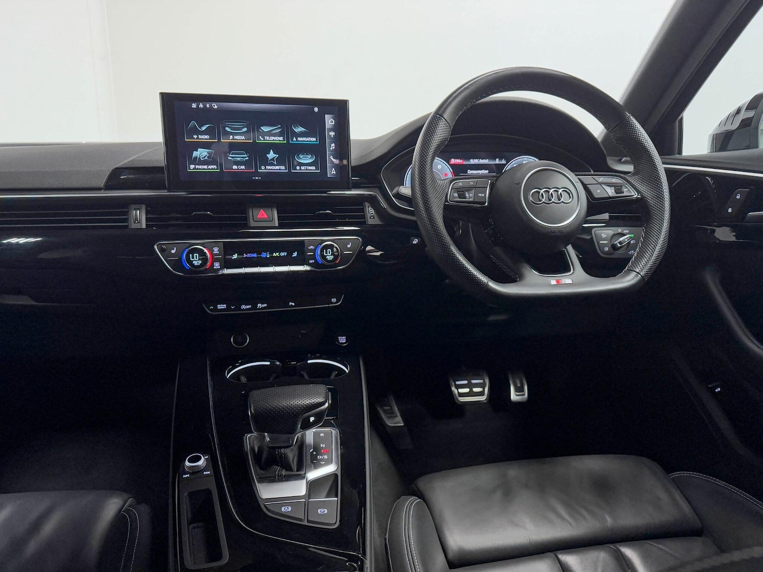 Used Audi A4 2022 for sale - 76013631: Photo 24