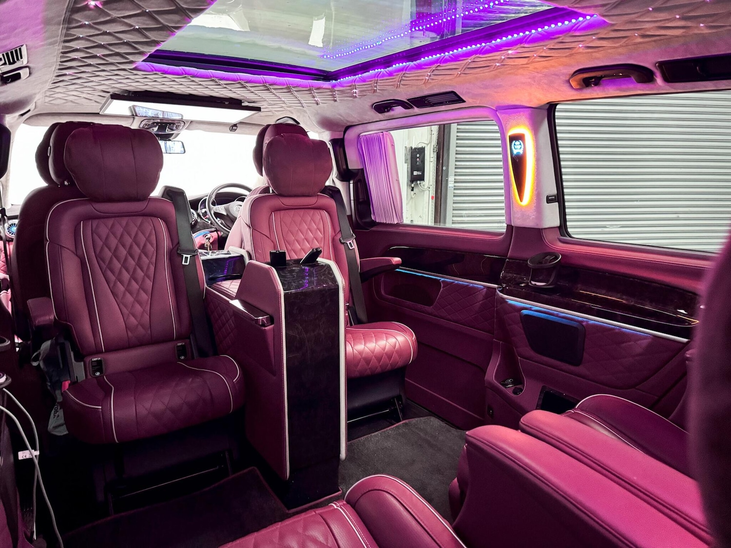 Used Mercedes-Benz V-Class 2022 for sale - 77315055: Photo 2