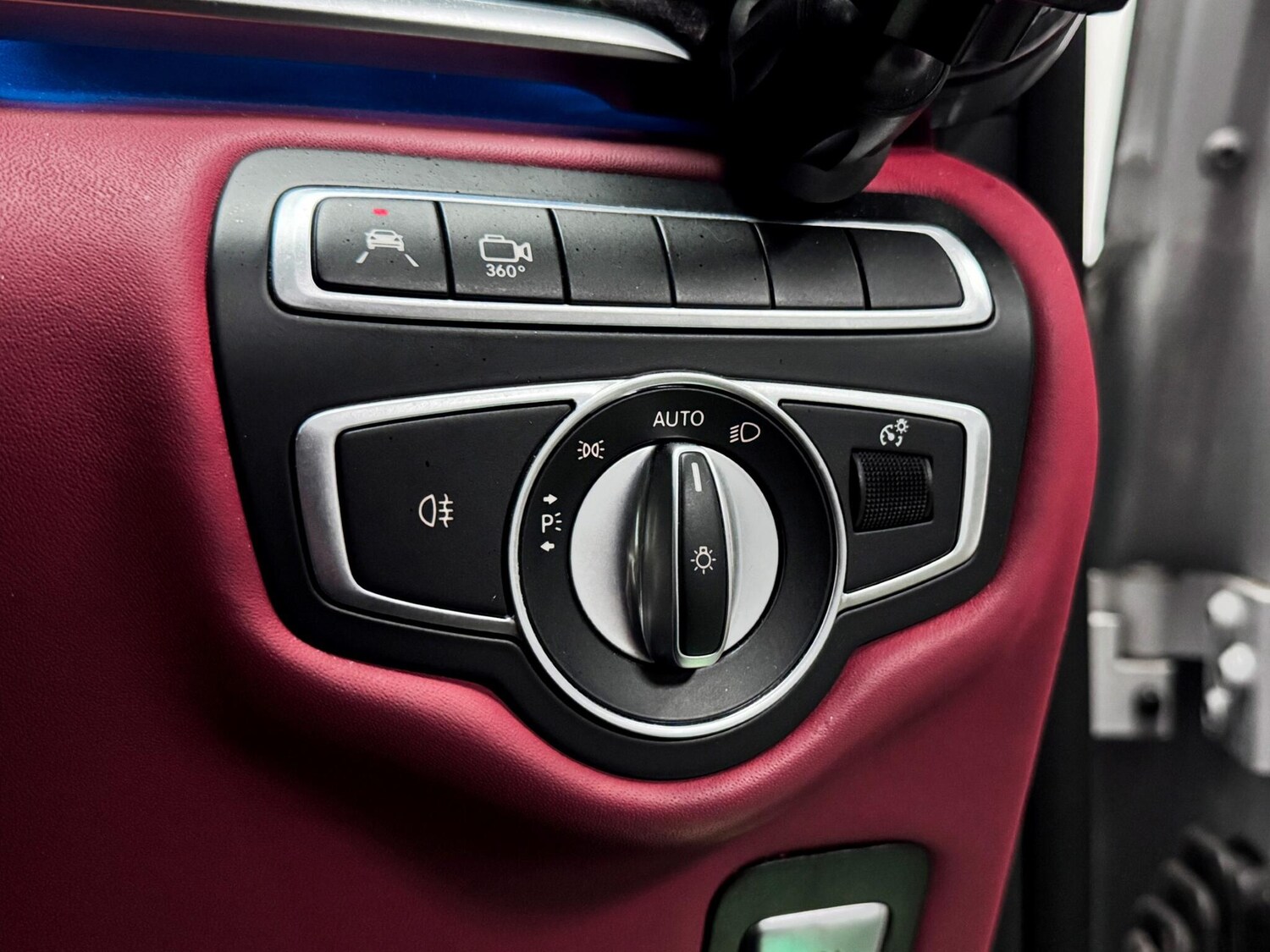 Used Mercedes-Benz V-Class 2022 for sale - 77315055: Photo 31