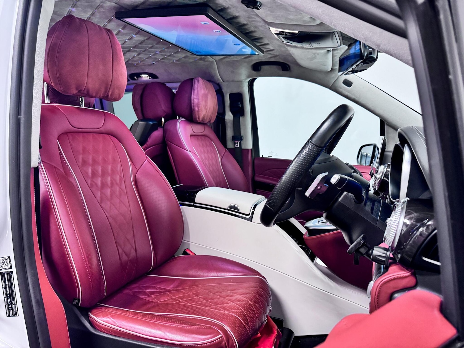 Used Mercedes-Benz V-Class 2022 for sale - 77315055: Photo 32