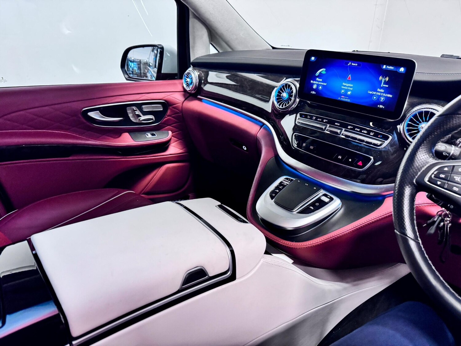 Used Mercedes-Benz V-Class 2022 for sale - 77315055: Photo 35