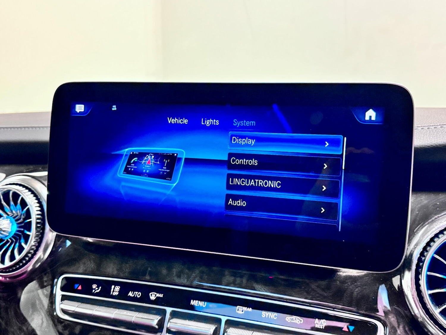 Used Mercedes-Benz V-Class 2022 for sale - 77315055: Photo 56