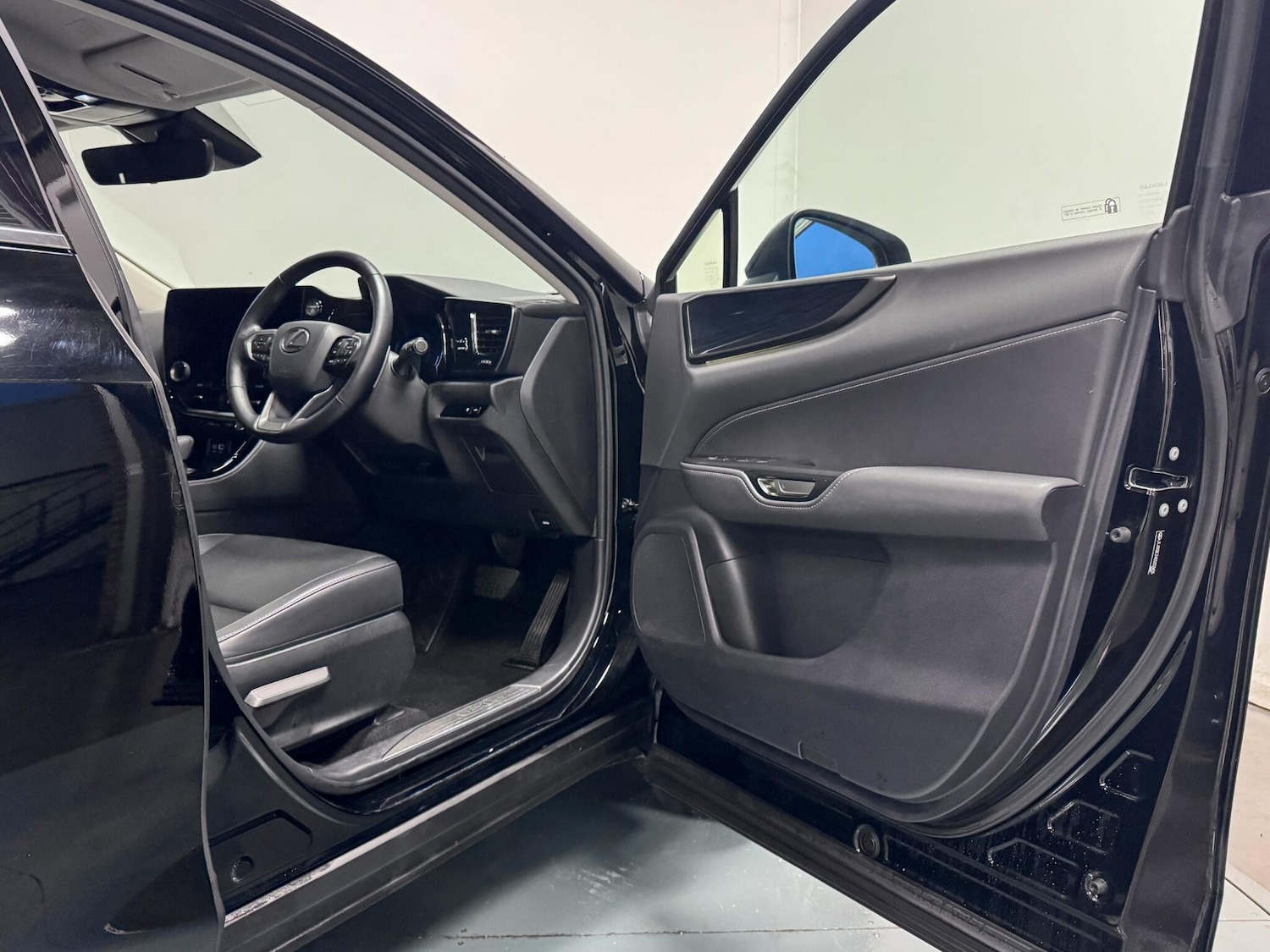 Used Lexus NX 2022 for sale - 76658346: Photo 14