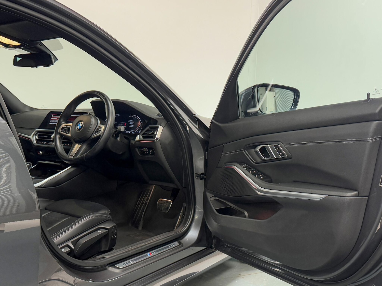 Used BMW 3 Series 2021 for sale - 75914736: Photo 12