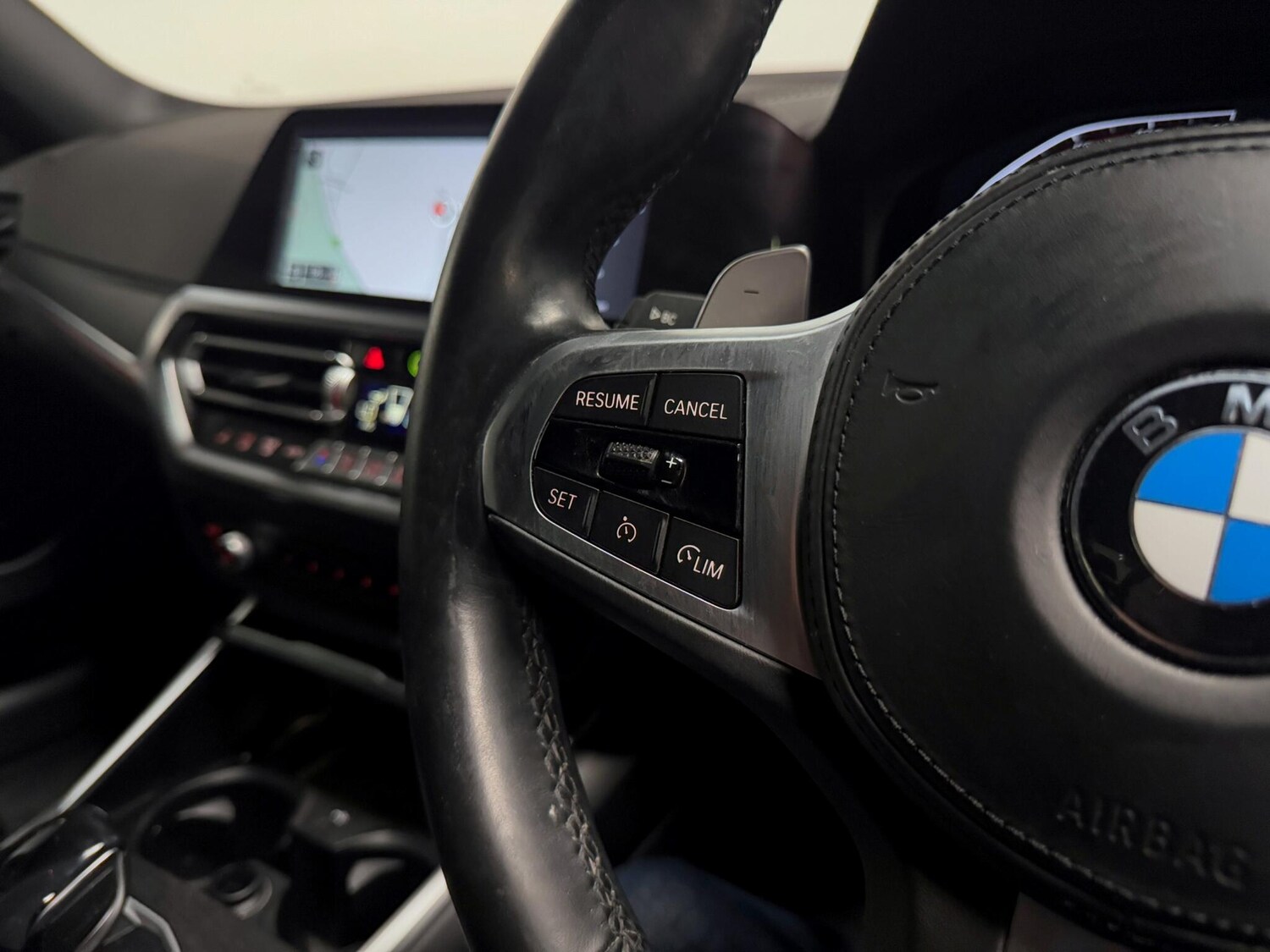 Used BMW 3 Series 2021 for sale - 75914736: Photo 32