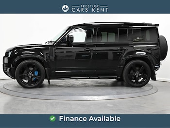 Used Land Rover Defender 2021 for sale - 79034455: Photo