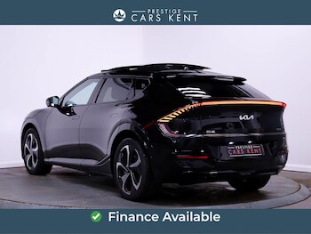 Used Kia EV6 2024 for sale - 77387307: Photo