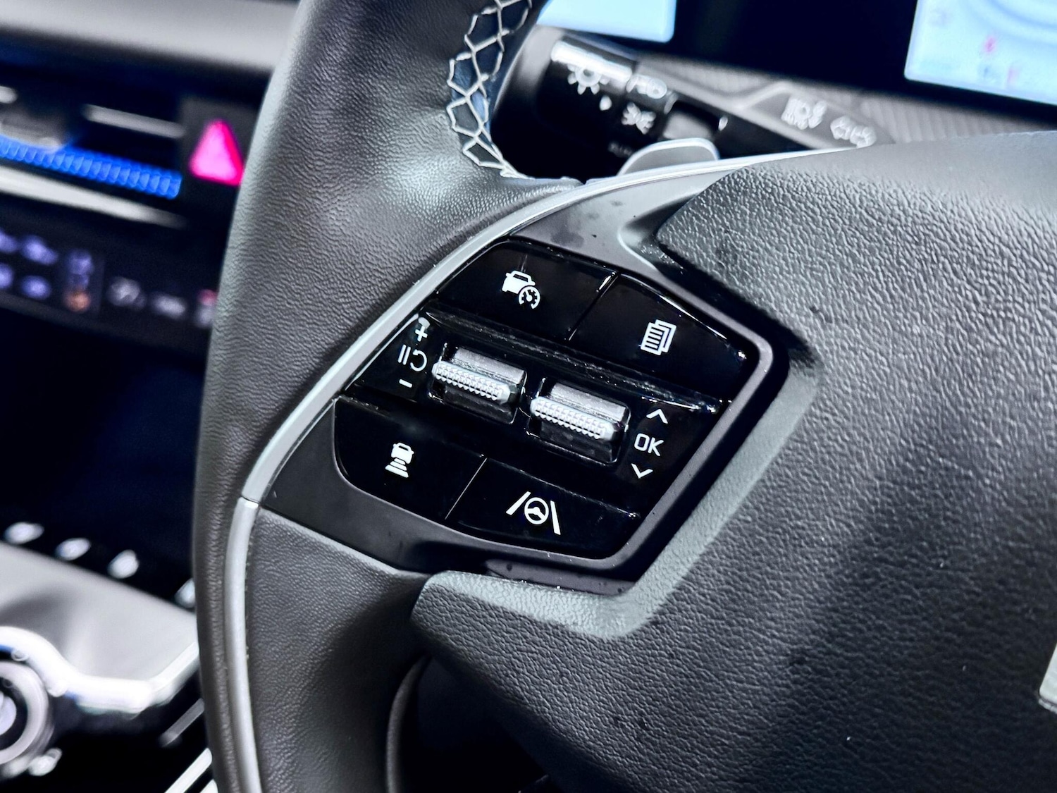 Used Kia EV6 2024 for sale - 77387307: Photo 41