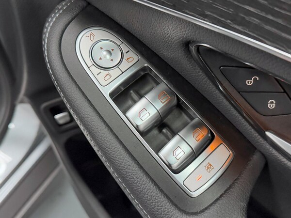 Used Mercedes-Benz GLC 2020 for sale - 75318996: Photo 18
