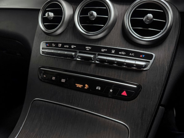 Used Mercedes-Benz GLC 2020 for sale - 75318996: Photo 33