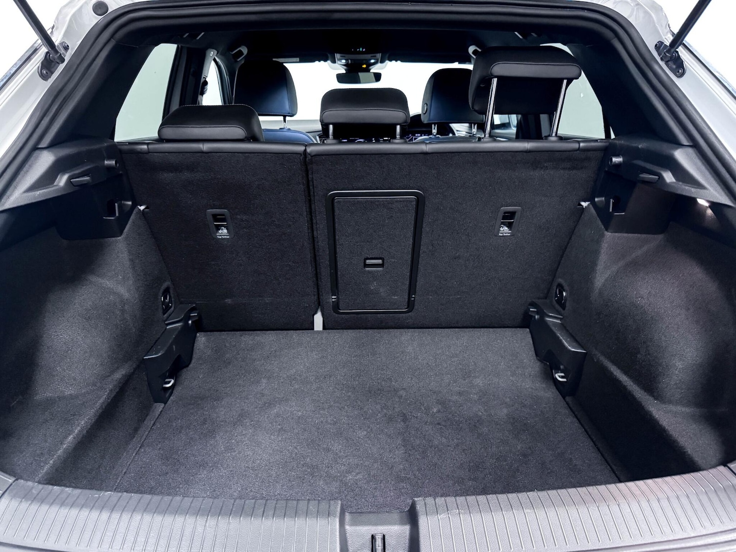 Used Volkswagen T-Roc 2021 for sale - 76742505: Photo 12