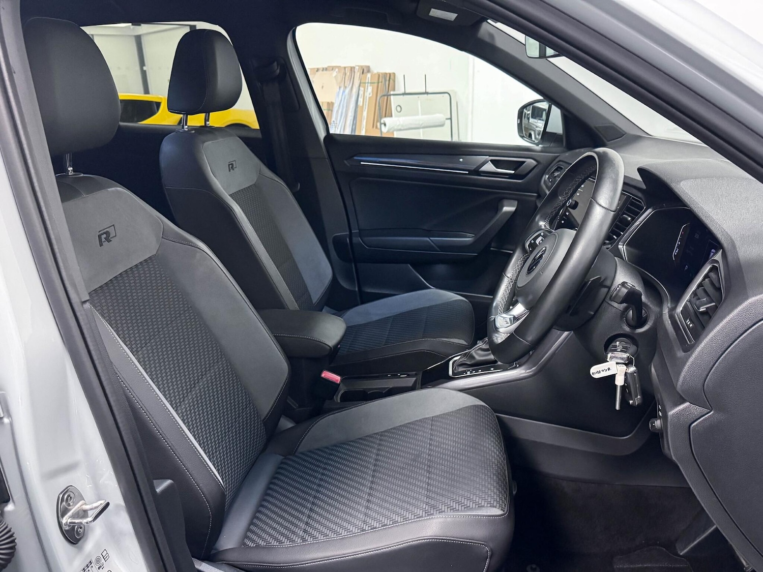 Used Volkswagen T-Roc 2021 for sale - 76742505: Photo 17