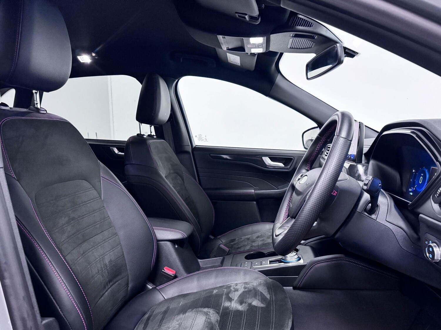 Used Ford Kuga 2023 for sale - 76472152: Photo 19