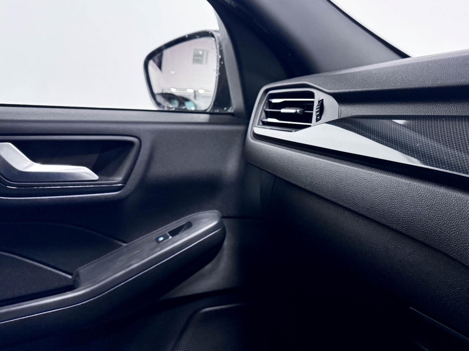 Used Ford Kuga 2023 for sale - 76472152: Photo 27