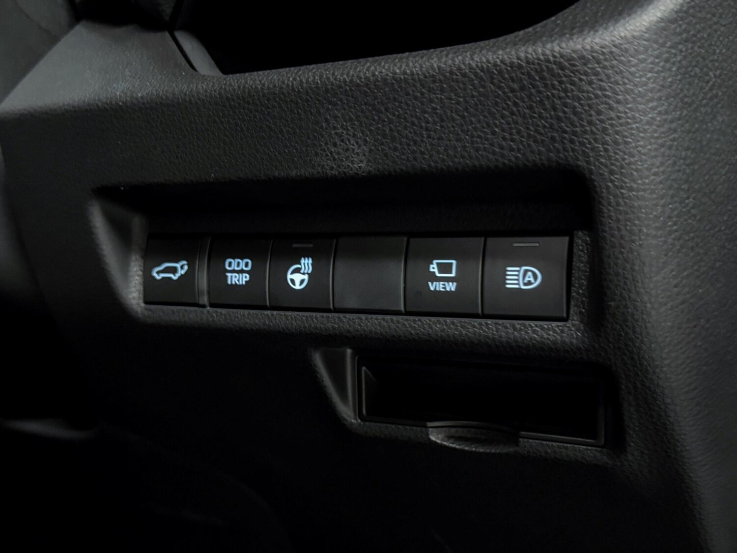 Used Toyota RAV4 2024 for sale - 76360083: Photo 27