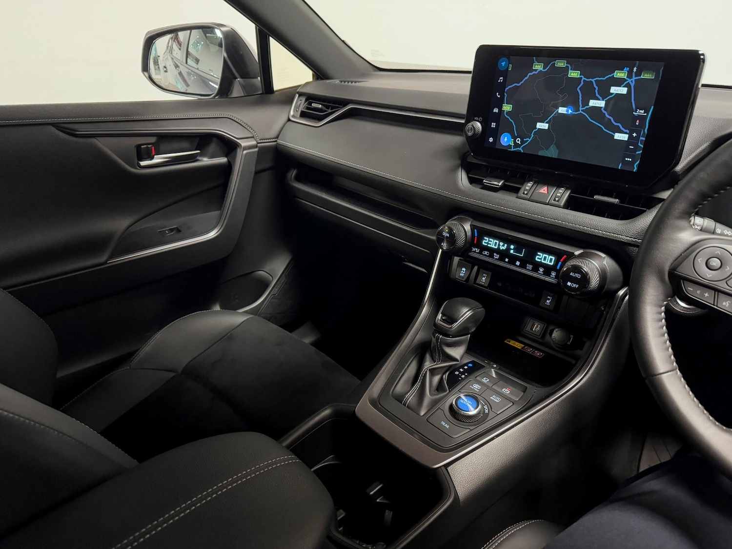 Used Toyota RAV4 2024 for sale - 76360083: Photo 28