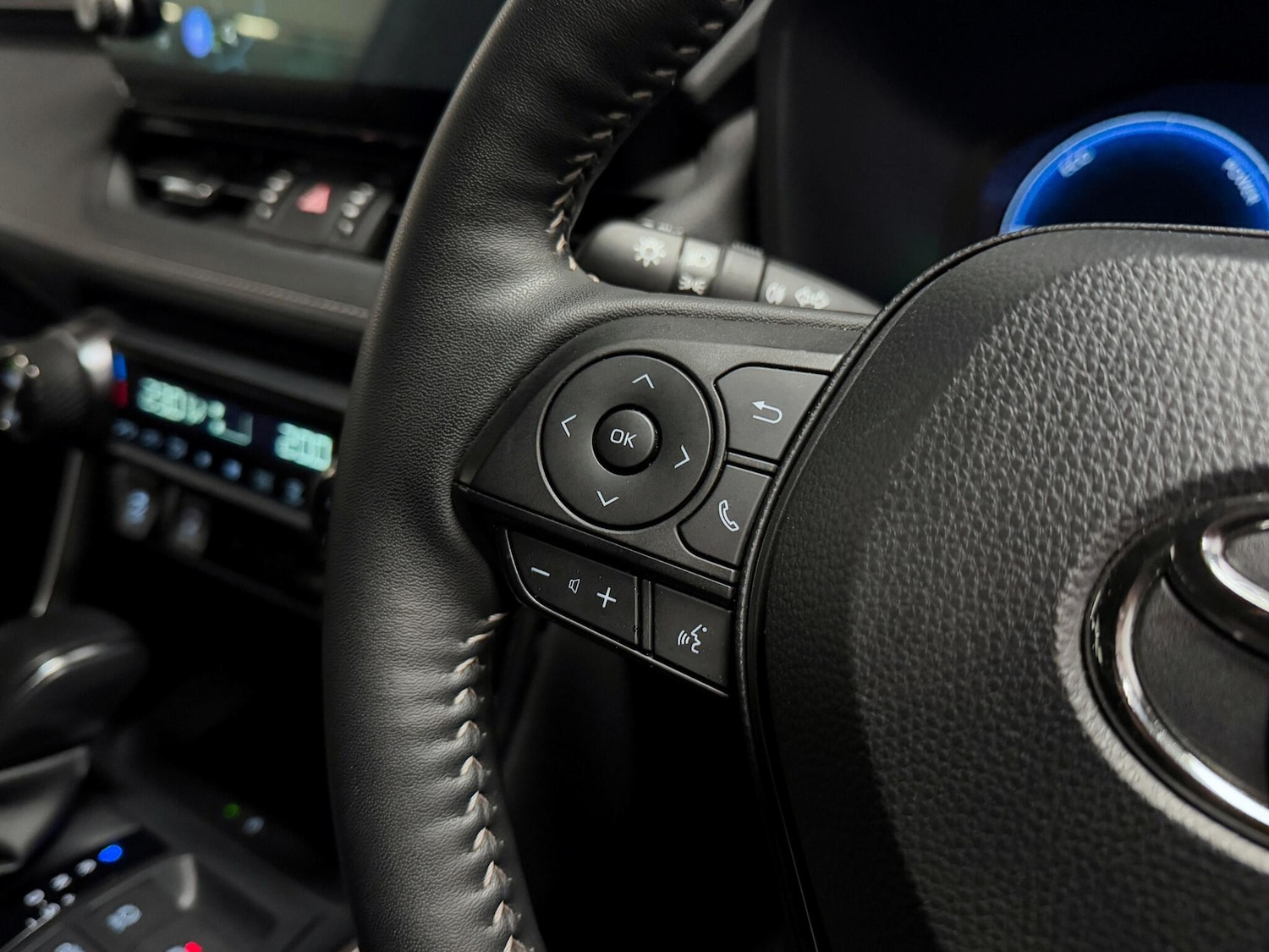 Used Toyota RAV4 2024 for sale - 76360083: Photo 37