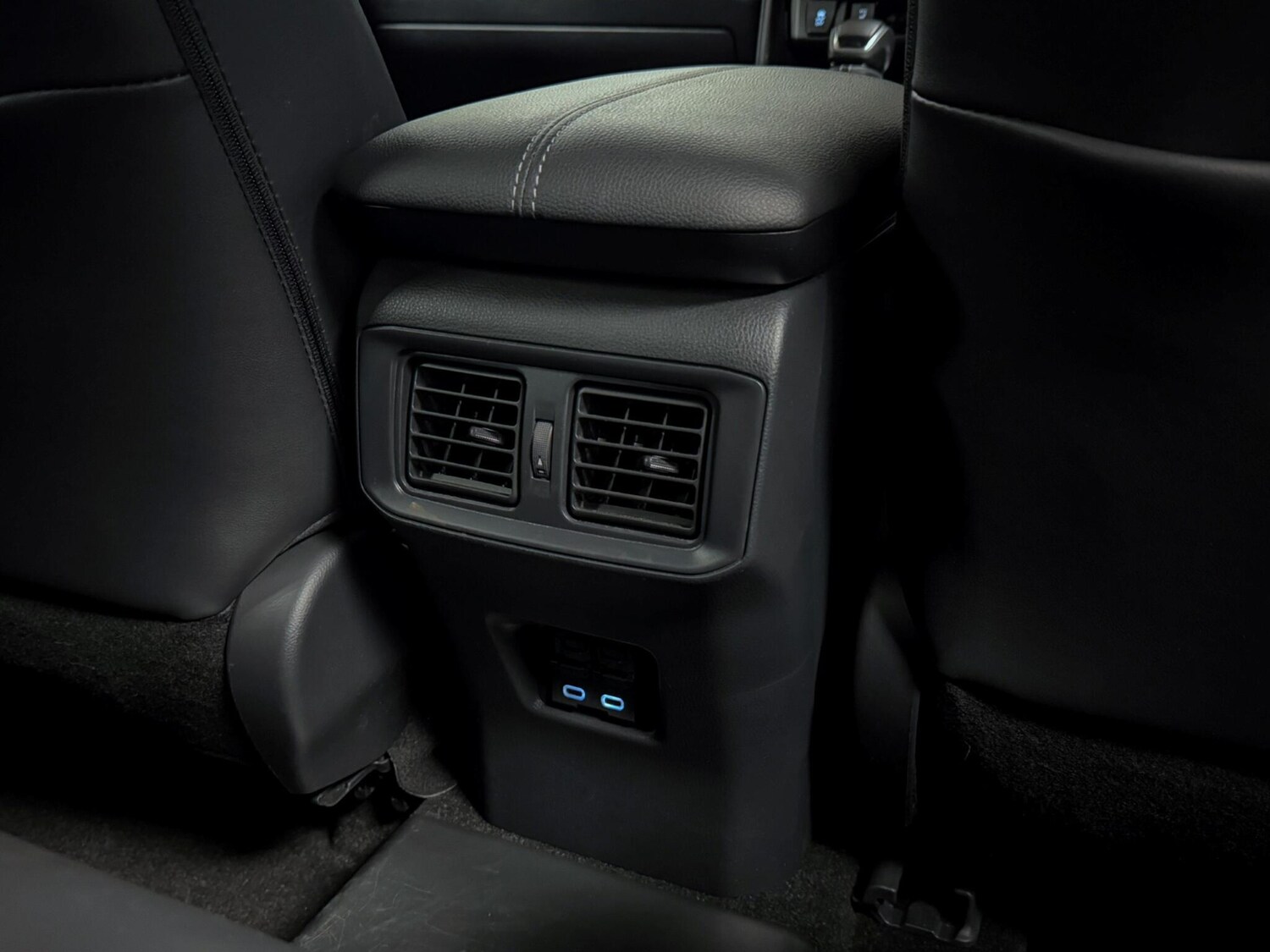 Used Toyota RAV4 2024 for sale - 76360083: Photo 43