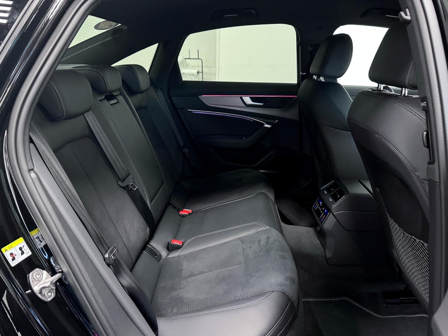 Used Audi A6 Saloon 2025 for sale - 77131160: Photo 24