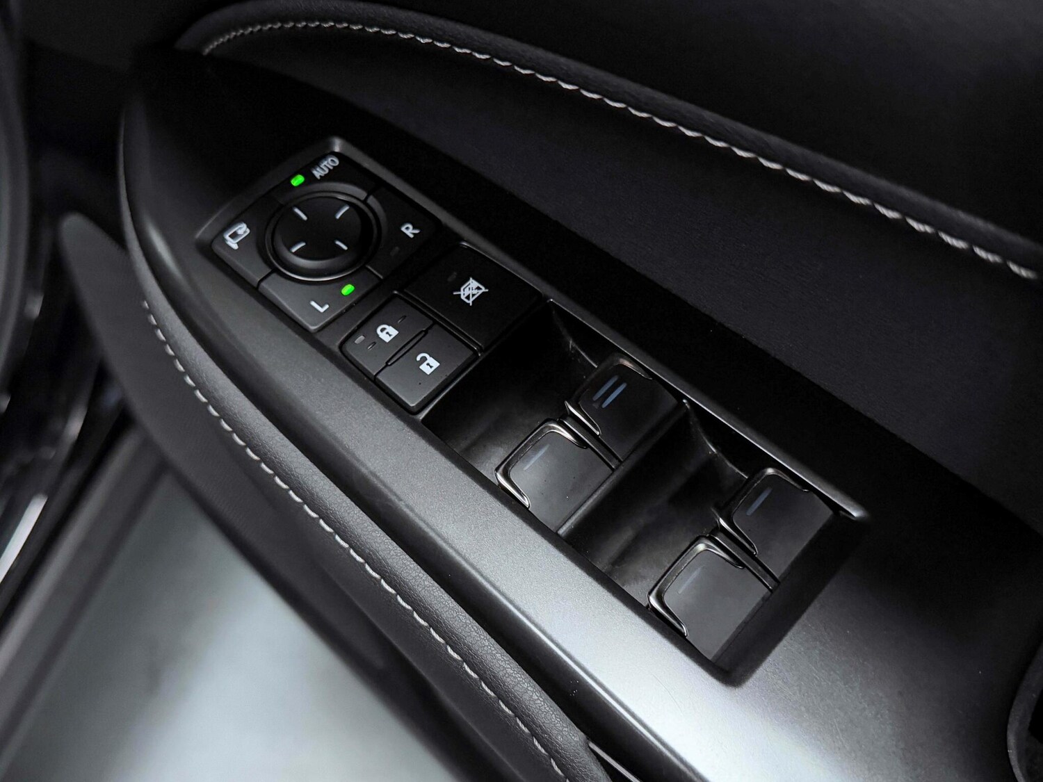 Used Lexus NX 2022 for sale - 75809828: Photo 21