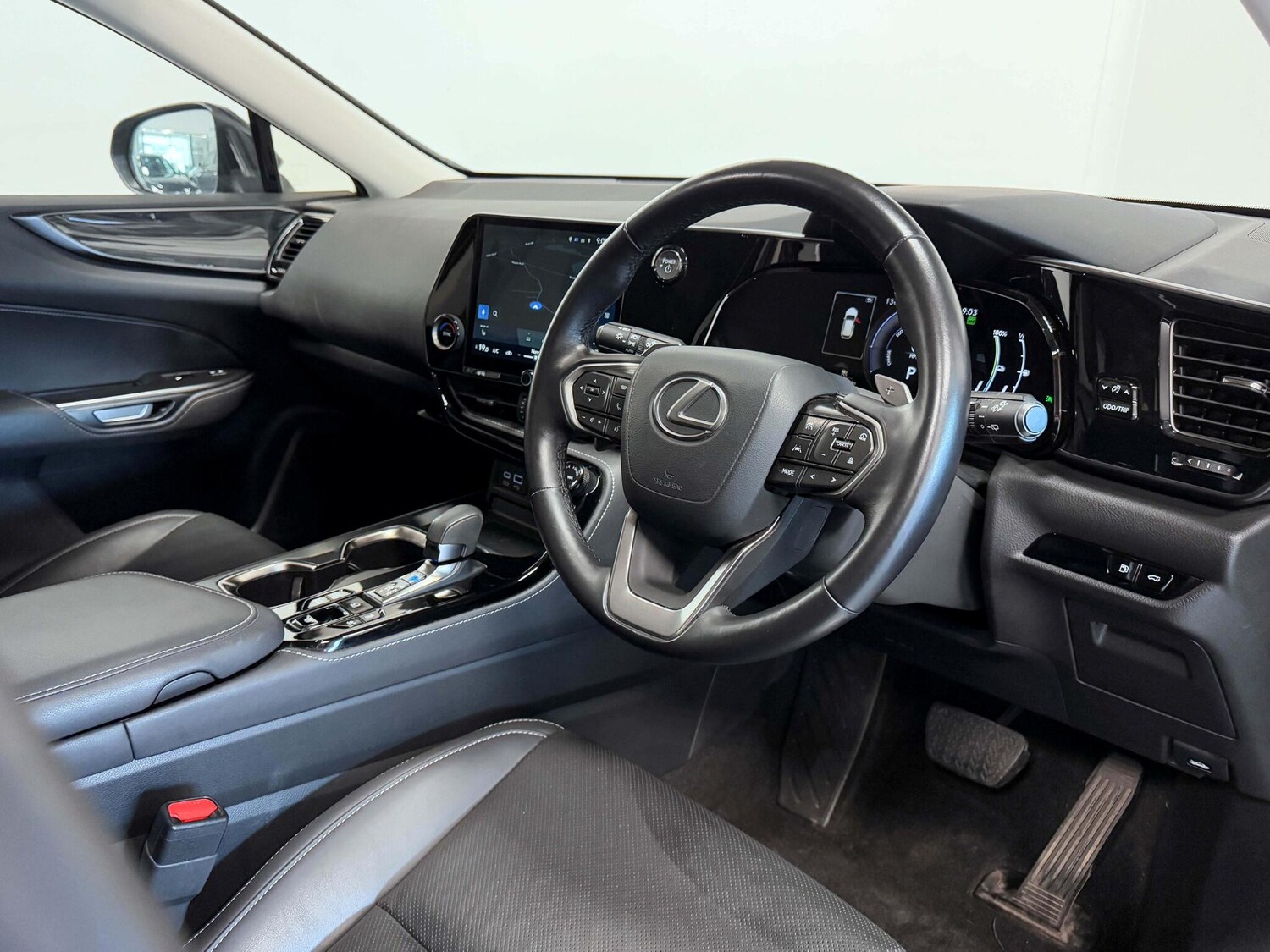 Used Lexus NX 2022 for sale - 75809828: Photo 26