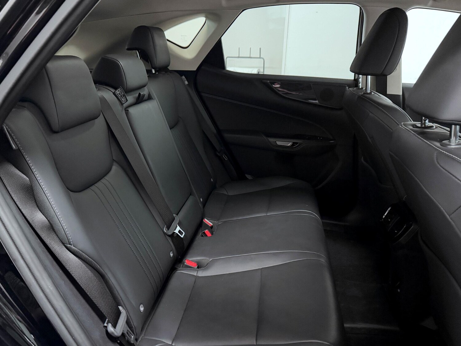 Used Lexus NX 2022 for sale - 75809828: Photo 39