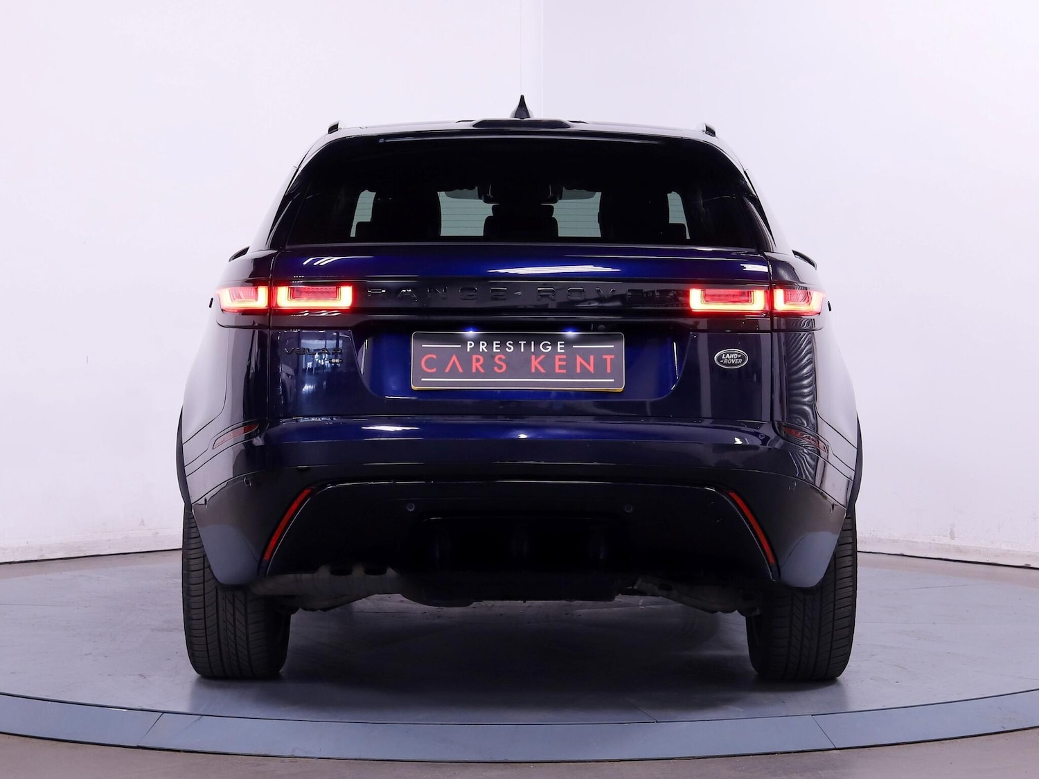 Used Land Rover Range Rover Velar 2021 for sale - 77074132: Photo 11