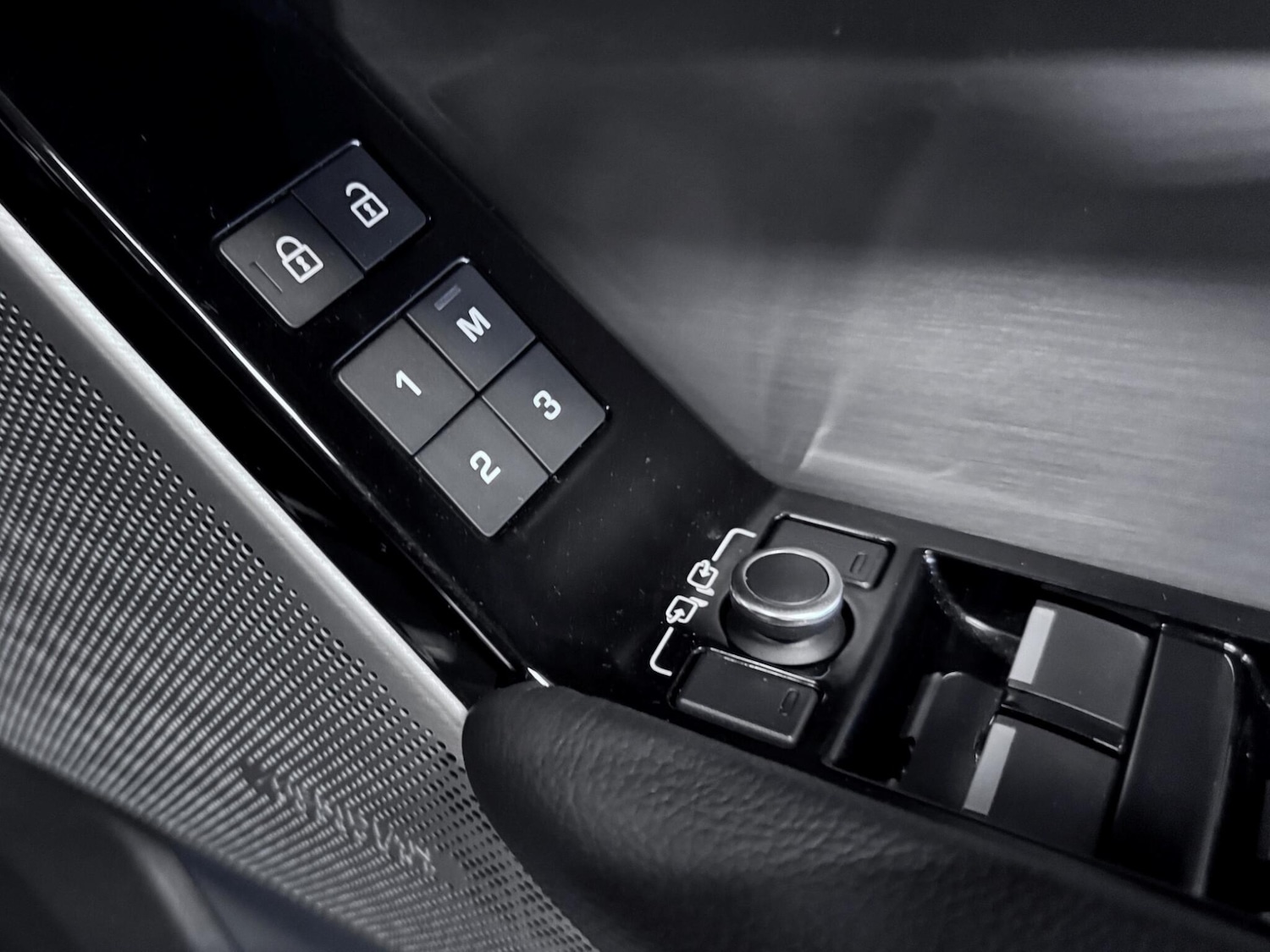 Used Land Rover Range Rover Velar 2021 for sale - 77074132: Photo 17