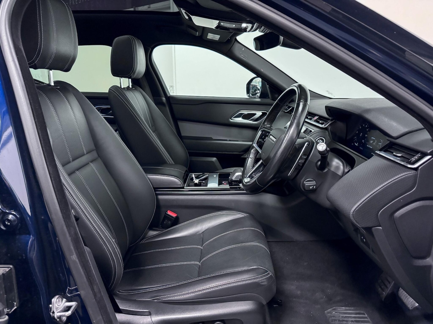 Used Land Rover Range Rover Velar 2021 for sale - 77074132: Photo 23