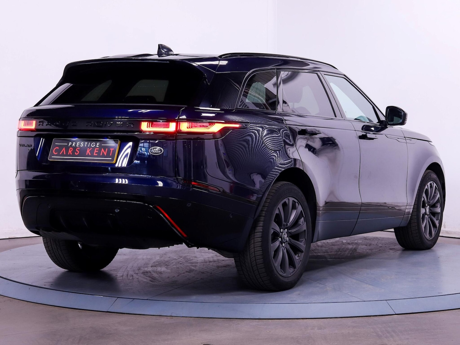 Used Land Rover Range Rover Velar 2021 for sale - 77074132: Photo 9